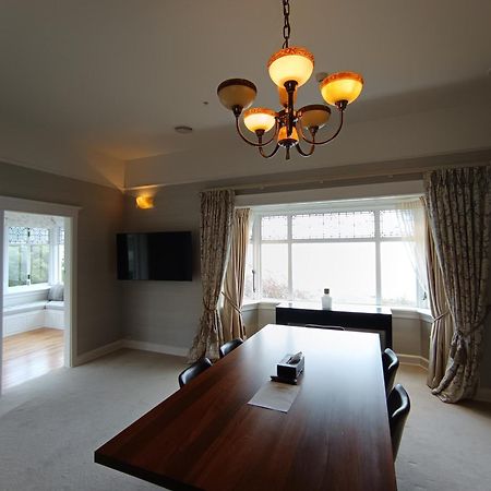 Hackthorne Gardens Luxury Accommodation Крайстчърч Екстериор снимка
