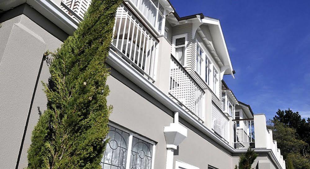 Hackthorne Gardens Luxury Accommodation Крайстчърч Екстериор снимка